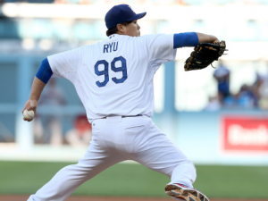 Ryu dominated last year against the Cardinals, but can he repeat that performance? (Stephen Dunn/Getty Images)