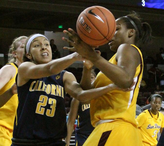 Layshia Clarendon knocks the ball free from Arizona State's Janae Fulcher. (Shotgun Spratling)