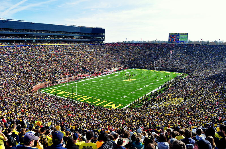 Michigan fans hope Brady Hoke will lead them to the top of the Big Ten (Andrew Horne via Wikimedia Commons)