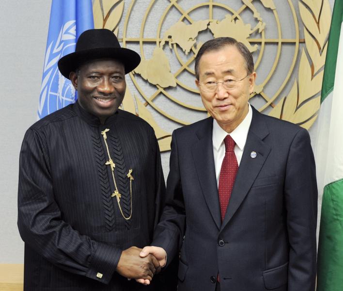 Secretary-General Ban Ki-moon (right) meets with Ebele Goodluck Jonathan, President of Nigeria (Photo courtesy of UN Photo/Eskinder Debebe). 