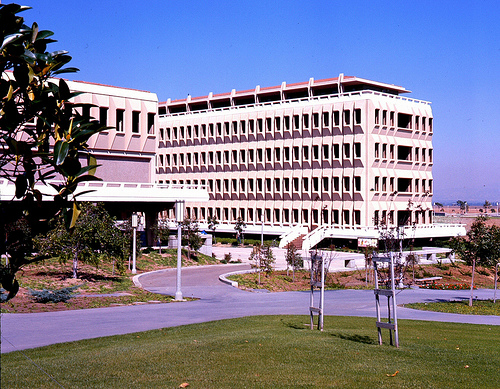 UCI's Humanities Hall and Murray Krieger Hall in 1966. (Photo courtesy Orange County Archives)
