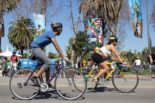Cyclists enjoy CicLAvia Cyclists enjoy CicLAvia