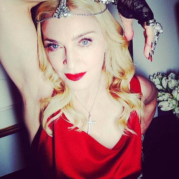 Madonna (twitpic| @billboard)
