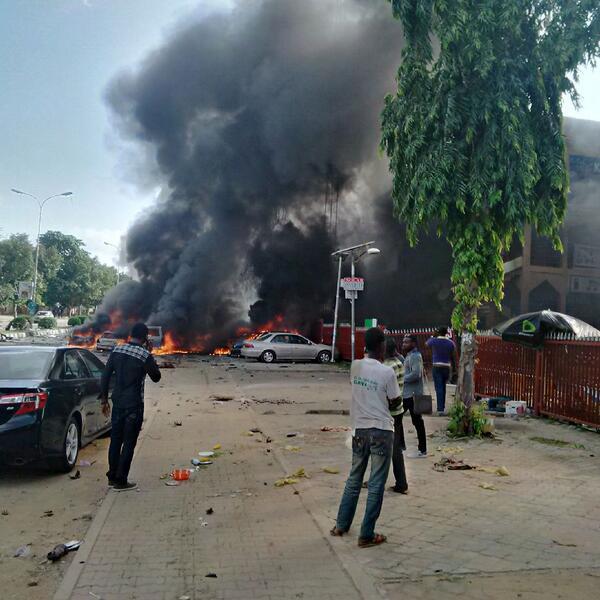 An explosion leaves 21 dead (Twitpic/LisaDaftari)