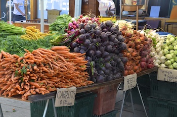 Year-round farmer's markets are a definite plus to living in L.A. (Sara Newman