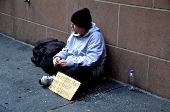 Homelessness continues to be an issue throughout the country (Sara Newman/Neon Tommy)