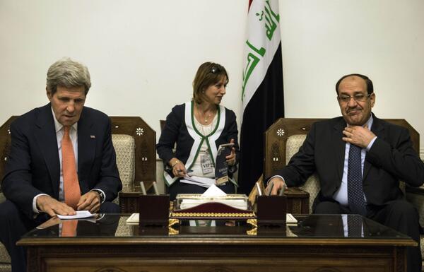 Secretary of State John Kerry at meeting with Iraqi Prime Minister Nouri al-Maliki in Baghdad to stop military crisis. (Twitter/@SBSNews)