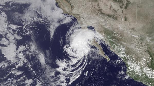 Tropical Storm Simon / @JLeslieNOAA via Twitter Tropical Storm Simon / @JLeslieNOAA via Twitter