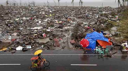 Damage in Tacloban, Philippines/via Flickr Creative Commons Damage in Tacloban, Philippines/via Flickr Creative Commons