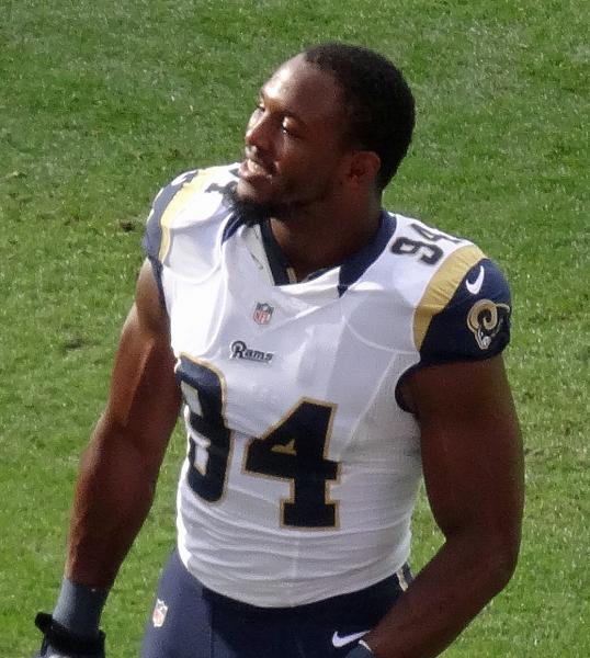 Robert Quinn and co. had their best game of the season, sacking Colin Kaepernick eight times and playing a crucial part in the Rams' win over the 49ers. (Jeffrey Beall/Wikimedia Commons)