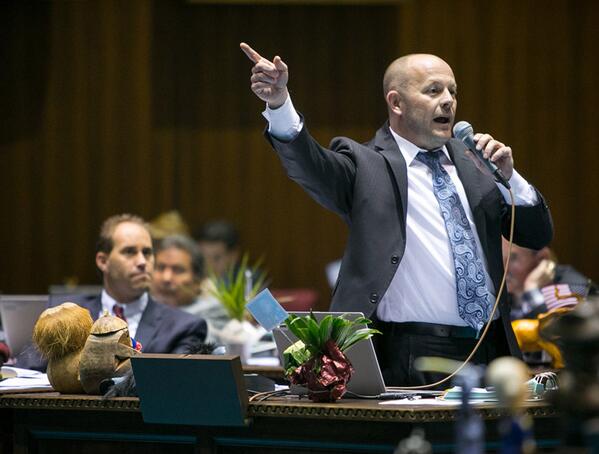 (twitter.com/photomeisterAZR) (twitter.com/photomeisterAZR)
