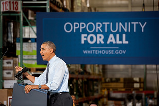 Barack Obama promoted minimum wage raises at Costco in January. (Creative Commons/Flickr user MDGovpics)