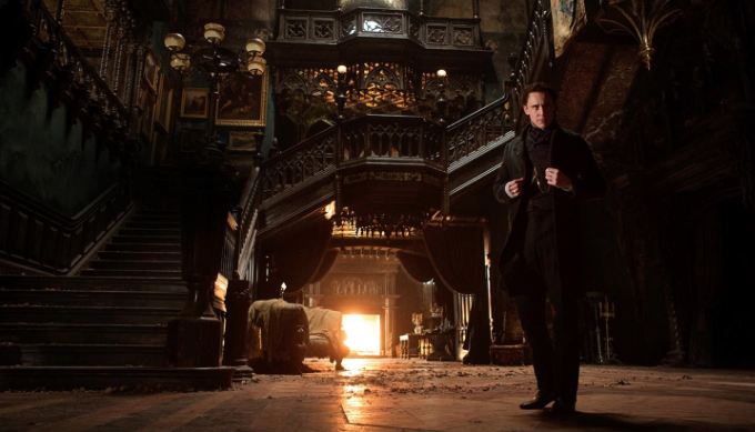 Tom Hiddleston in "Crimson Peak" (Legendary Pictures)