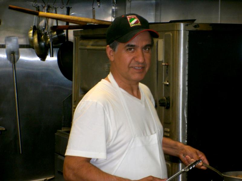 Alvaro Ornelas, owner of Pepe's New York Pizza in Studio City. (Kevin Mallory/Neon Tommy)