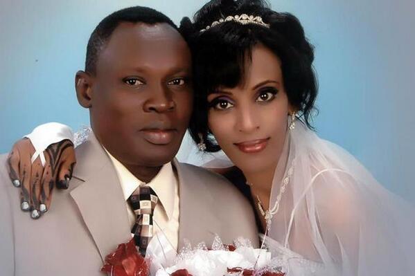 A wedding photo of Meriam Ibrahim and her husband Daniel Wani. (Twitter/@DailyMirror)
