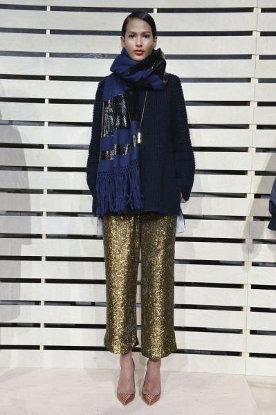A confused look by J. Crew (Twitter @TheNeverTeam). A confused look by J. Crew (Twitter @TheNeverTeam).