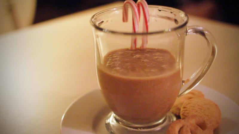 This coffee and vanilla milkshake is a quick and easy holiday beverage. (Cameron Quon/Neon Tommy)