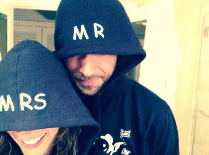 Zachary Levi and Missy Peregrym is their cute newlywed hoodies (@MPeregrym/Twitter).