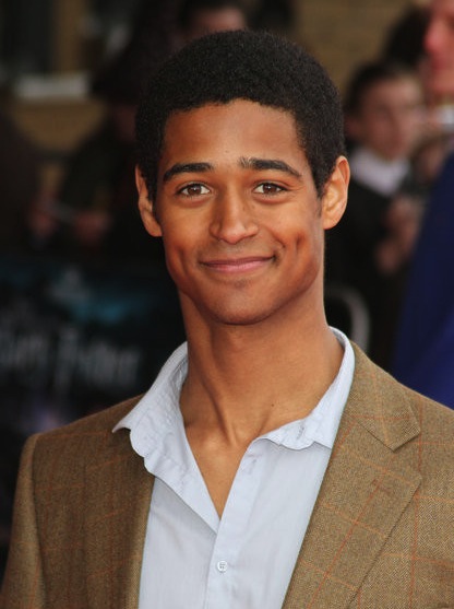 Alfred Enoch (Tumblr/@insightintotheexpectantlife)
