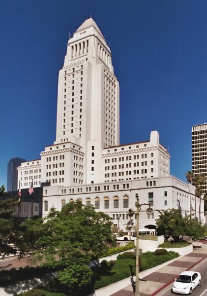 (LA Civic Center / Wikimedia Commons)