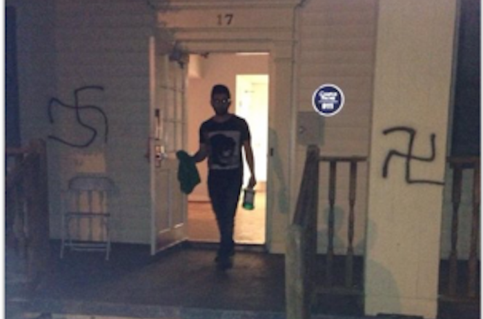 Swastikas painted on historically Jewish fraternity (@atlantasmiles / Twitter)