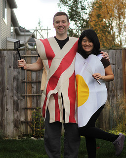 Bacon and eggs make for a tasty combination for a best friend duo or couple costume. (mccun934/Flickr)