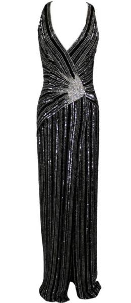 Expect to see plenty of unique wears from past decades at the Vintage Fashion Expo L.A., like this Balestra Beaded Gown (Twitter/@VintageExpo). Expect to see plenty of unique wears from past decades at the Vintage Fashion Expo L.A., like this Balestra Beaded Gown (Twitter/@VintageExpo).