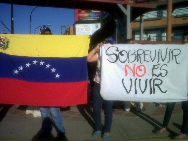 Protesters are peaceful and unarmed/Photo: Maria Fernandez.