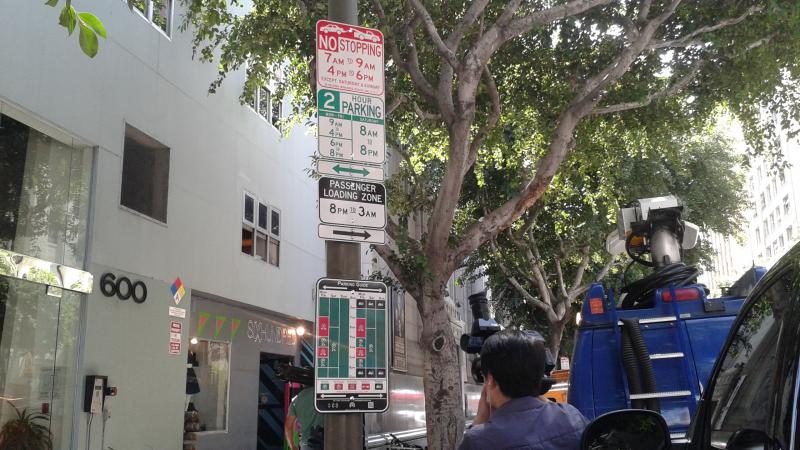The old signs will still be posted with the new. (Heidi Carreon/Neon Tommy) The old signs will still be posted with the new. (Heidi Carreon/Neon Tommy)