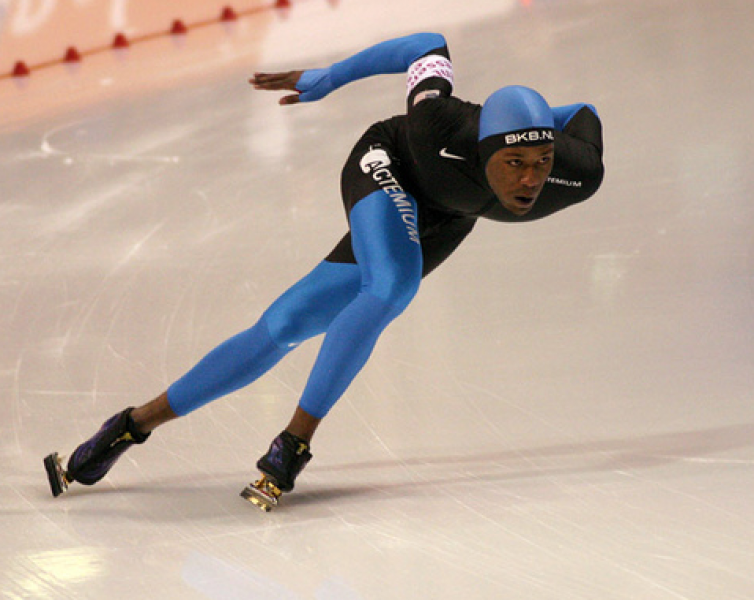 Shani Davis in men's 1500m (Elvin C/Flickr) Shani Davis in men's 1500m (Elvin C/Flickr)
