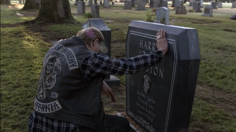 Jax visits his best friend and fallen SAMCRO member Opie's grave (FX).