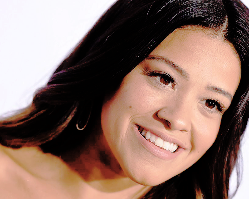 "Jane The Virgin" star Gina Rodriguez (Tumblr @ginarodriguez)