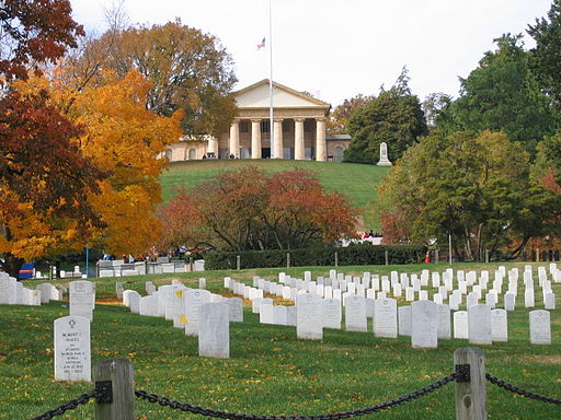 We treat veterans well when they're dead; why not when they're alive? (Protoant, Wikimedia Commons) We treat veterans well when they're dead; why not when they're alive? (Protoant, Wikimedia Commons)