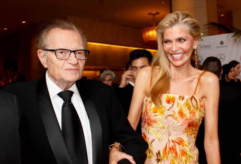 Shawn and Larry King get ready to walk into the 2014 Carousel of Hope Ballroom. (Ashley Velez/Neon Tommy) Shawn and Larry King get ready to walk into the 2014 Carousel of Hope Ballroom. (Ashley Velez/Neon Tommy)