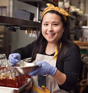 Chef Vanda Asapahu (Ayara Thai Cuisine) Chef Vanda Asapahu (Ayara Thai Cuisine)