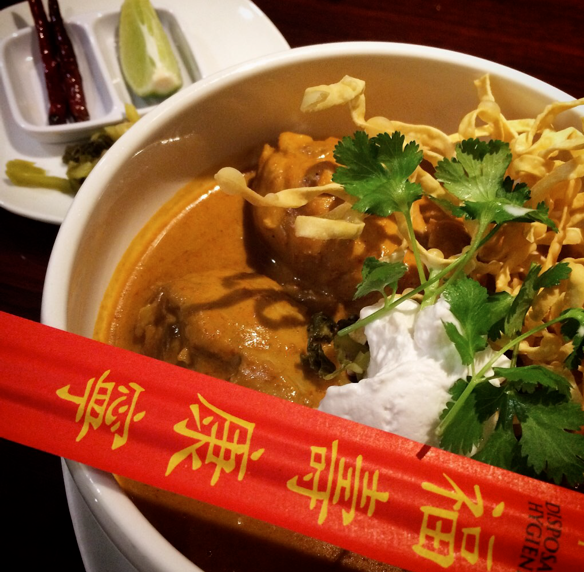 Khao Soi Noodle (Margaux Farrell/Neon Tommy) Khao Soi Noodle (Margaux Farrell/Neon Tommy)