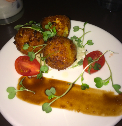  Arrancini ball, mozzarella, white truffle oil and aged balsamic syrup. (Margaux Farrell/Neon Tommy)