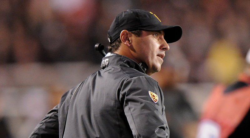 Head Coach Steve Sarkisian frustrated after the Trojan's third loss of the season (Getty Images)