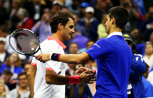 Roger Federer and Novak Djokovic. (@VentajaTennis/Twitter)