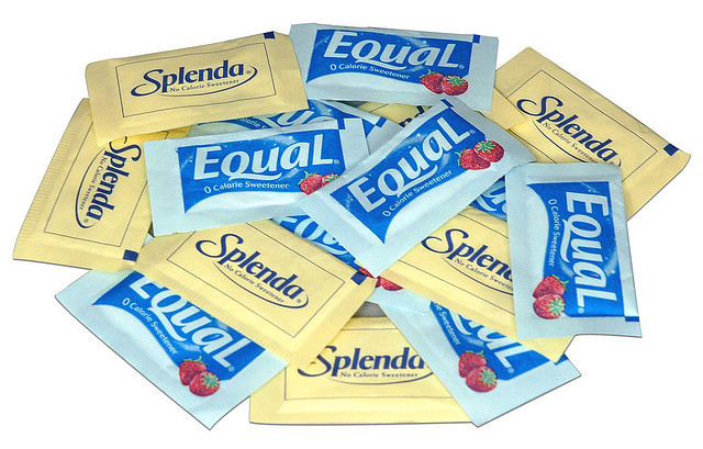 Artificial sweeteners. (Bukowsky18/Flickr)