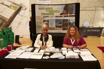 Allison Kalenga and Martha Rodriguez representing Department of Water and Power. (Belinda Cai/Neon Tommy)