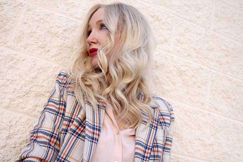Elong features the bold and bright red lip in a recent blog post (Kristi Elong) Elong features the bold and bright red lip in a recent blog post (Kristi Elong)