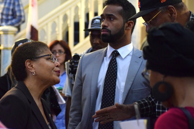 Rep. Karen Bass met with Angelenos after asking for suggestions to improve police-community relations in L.A. County (Arielle Samuelson/Neon Tommy). 