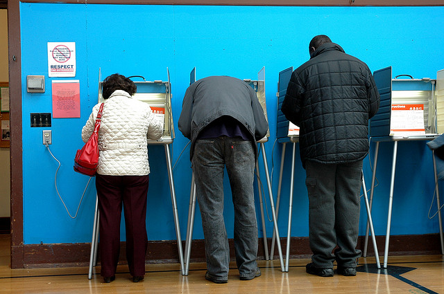 Voters Voting (Columbia City Blog)