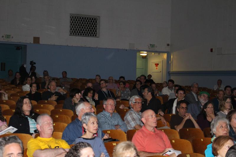 An older but lively crowd showed up to attend a Los Angeles District 4 City Council Debate on Feb 15., hosted by the Los Feliz Neighborhood Council.  (Matt Lemas/Neon Tommy)