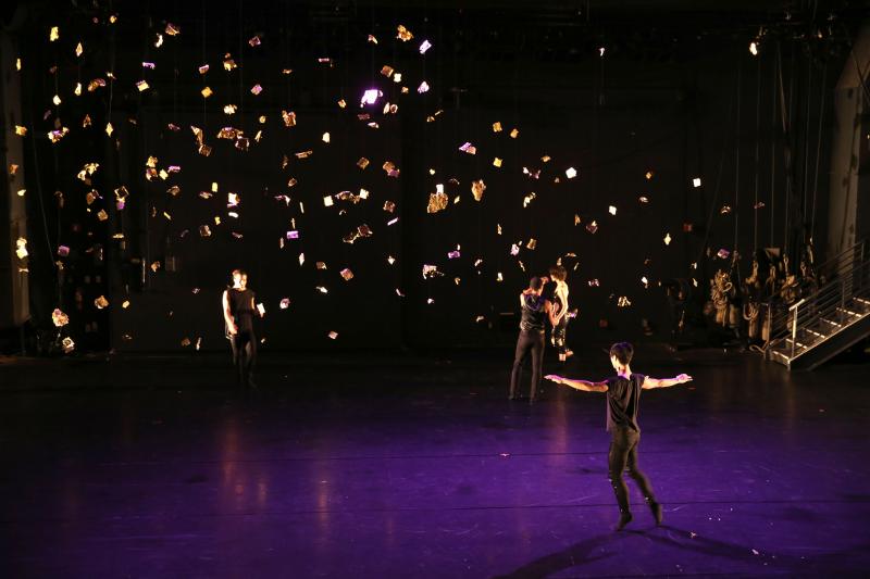 Ali Naschke-Messing's set design sparkles in "Performance" (Photo Courtesy of REDCAT) Ali Naschke-Messing's set design sparkles in "Performance" (Photo Courtesy of REDCAT)