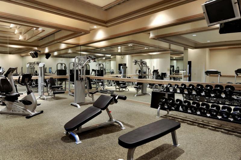 The gym can become stifling, so be sure to mix up your routine. (redlionhoteldenver/Flickr)