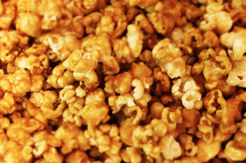 Homemade caramel corn (Luke Lienau/Creative Commons) Homemade caramel corn (Luke Lienau/Creative Commons)