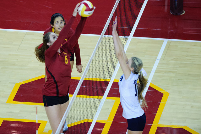 Freshman middle blocker Jordan Dunn started in place of junior middle blocker Alicia Ogoms, who is injured (Charlie Magovern/Neon Tommy). Freshman middle blocker Jordan Dunn started in place of junior middle blocker Alicia Ogoms, who is injured (Charlie Magovern/Neon Tommy).