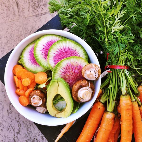 Vegan meals consist largely of colorful fresh fruits and vegetables. (Kristen Siefert/Neon Tommy)